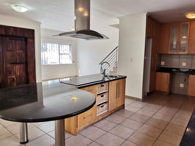 To Let 3 Bedroom Property for Rent in Bellville Western Cape